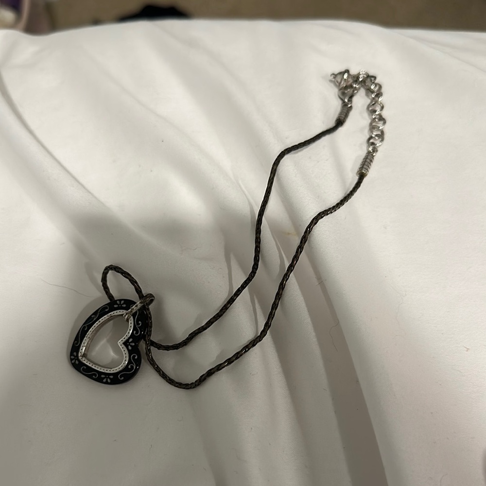 Elegant Black Heart Pendant Necklace